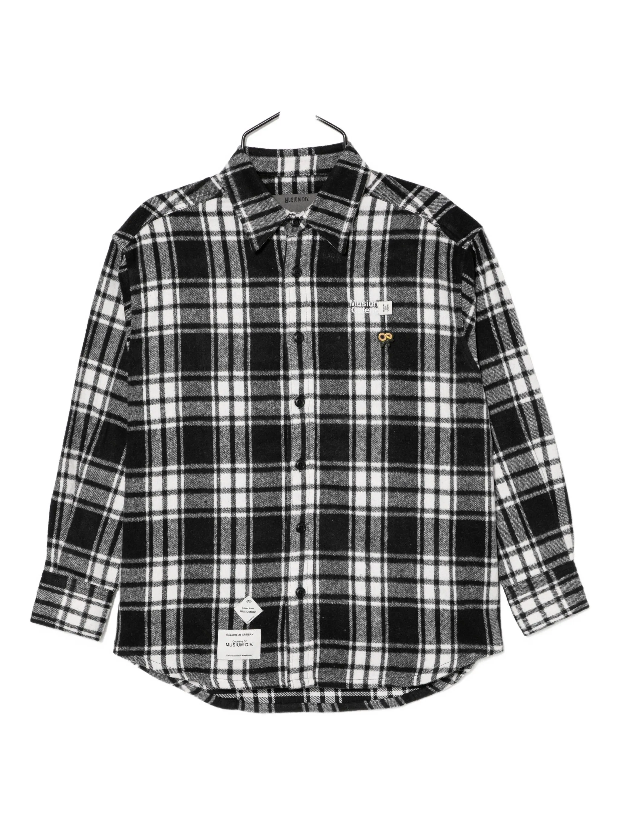 Клетчатая рубашка в технике пэчворк Musium Div., черный
Клетчатая рубашка в технике пэчворк Musium Div., черный