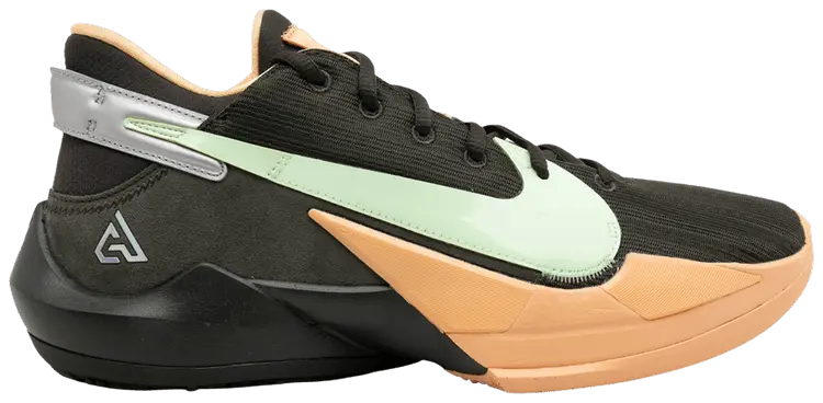 Кроссовки Nike Zoom Freak 2 'EYBL', черный
Кроссовки Nike Zoom Freak 2 'EYBL', черный