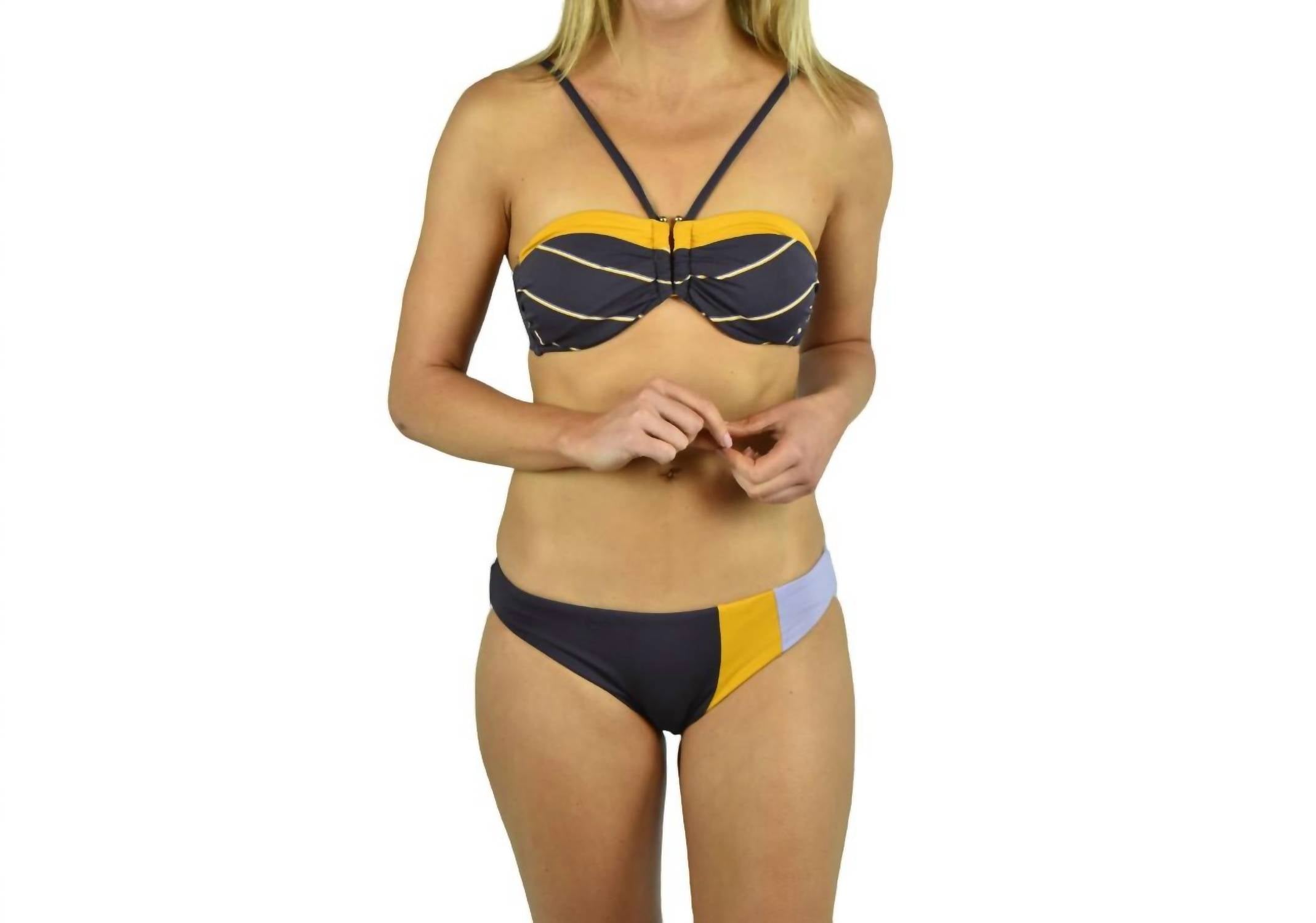 Бандо-топ бикини в полоску Amulet Seafolly, Amulet Stripe
Бандо-топ бикини в полоску Amulet Seafolly, Amulet Stripe