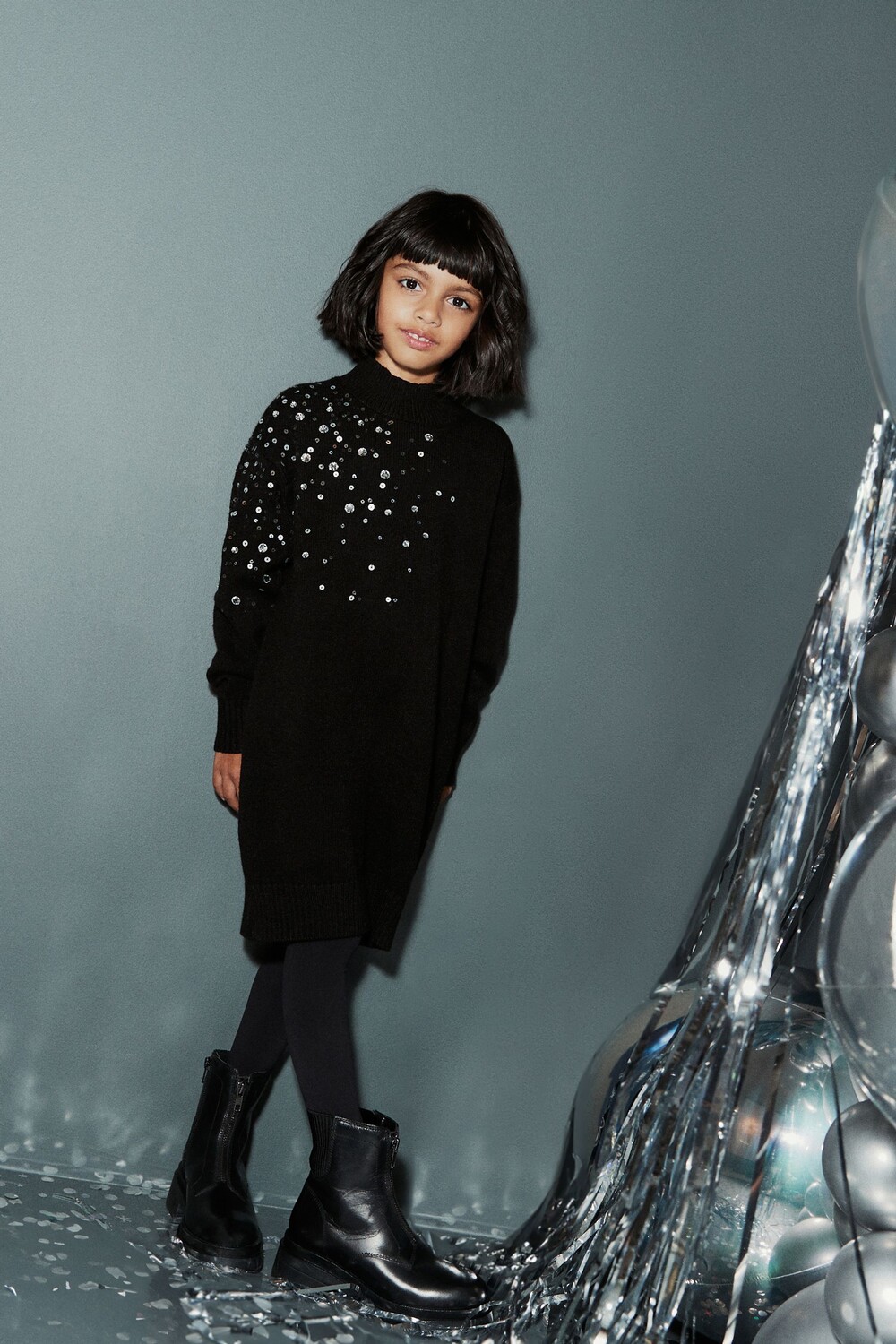 Трикотажное платье в форме звезды с пайетками Next, черный
Трикотажное платье в форме звезды с пайетками Next, черный