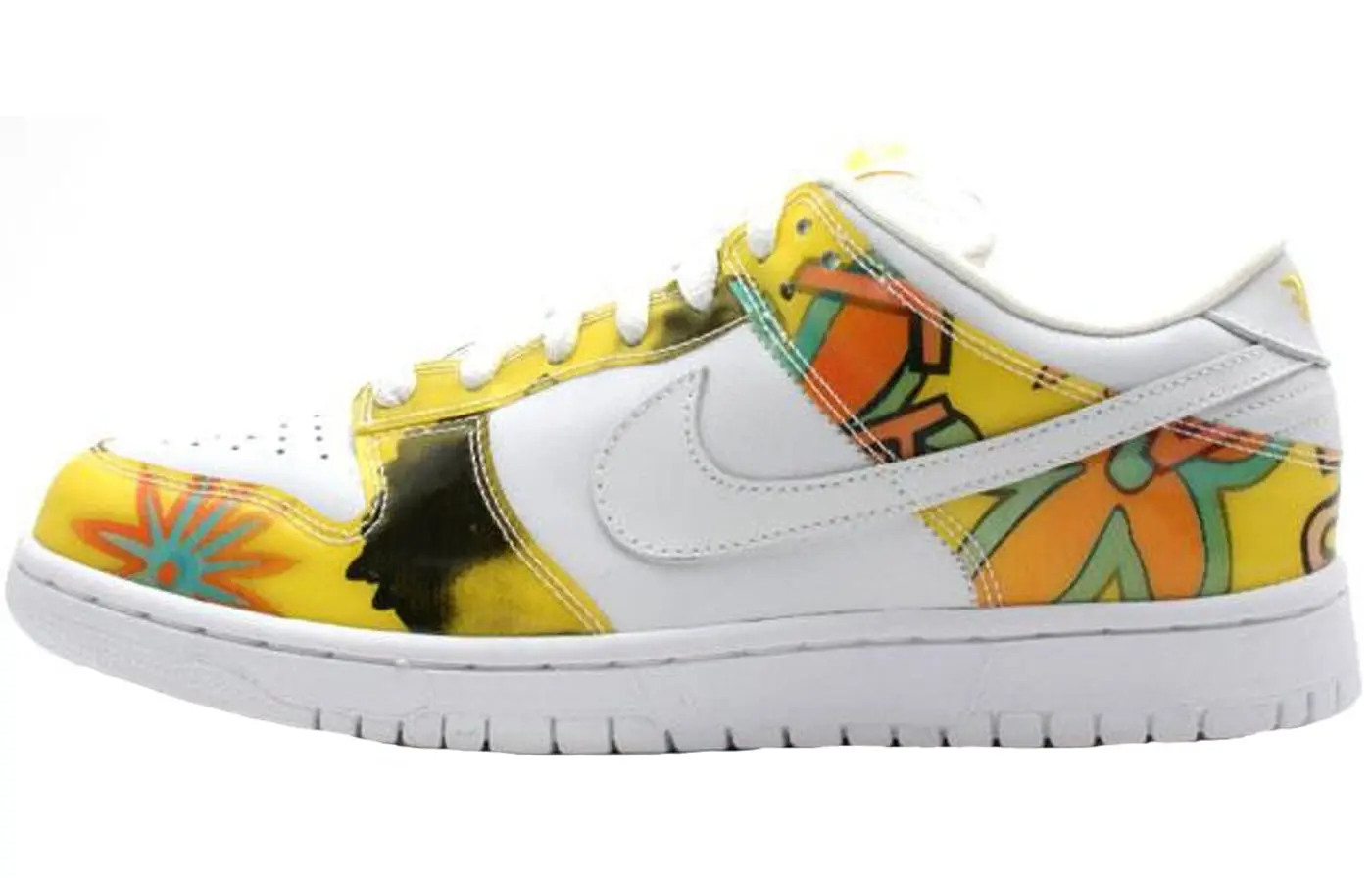 Кроссовки Nike Sb Dunk Low De La Soul 2005
Кроссовки Nike Sb Dunk Low De La Soul 2005
