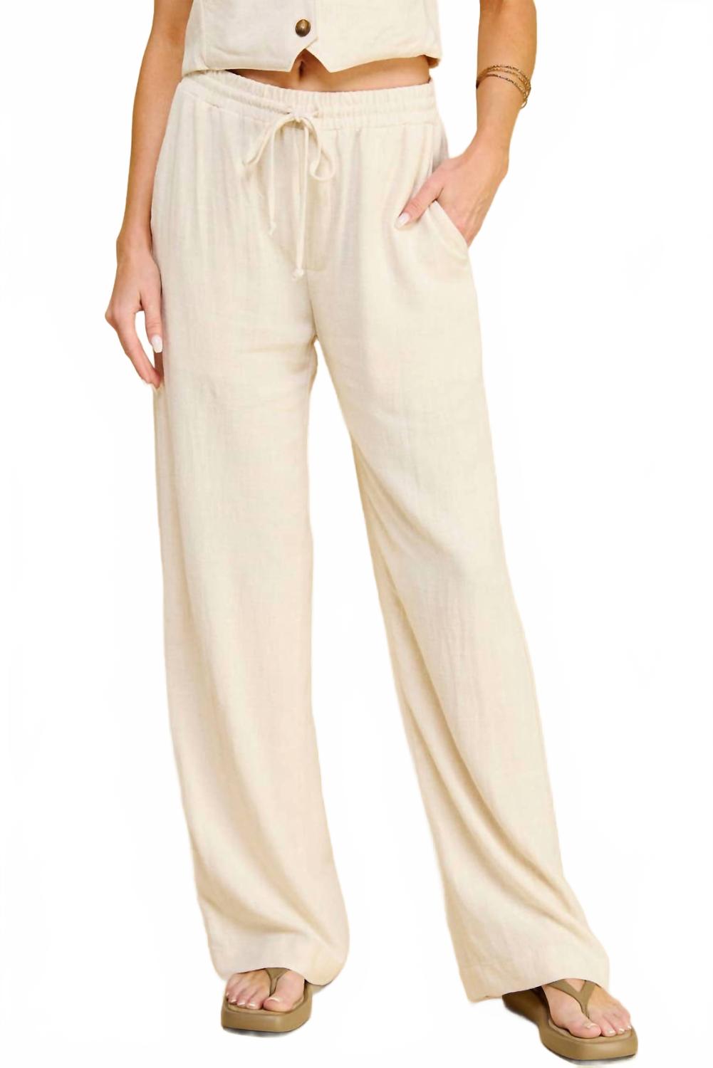 Вечные льняные брюки в овсяном цвете If She Loves, Oatmeal
Вечные льняные брюки в овсяном цвете If She Loves, Oatmeal