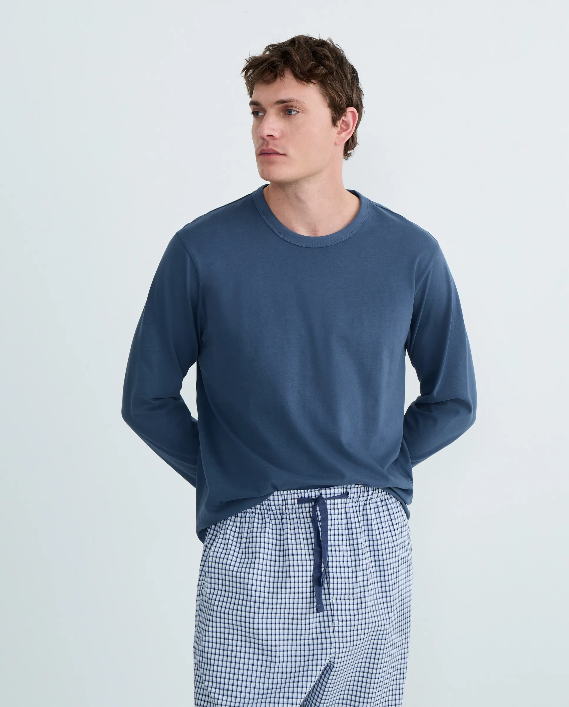 Мужская футболка с длинным рукавом Dustin, синий
Мужская футболка с длинным рукавом Dustin, синий