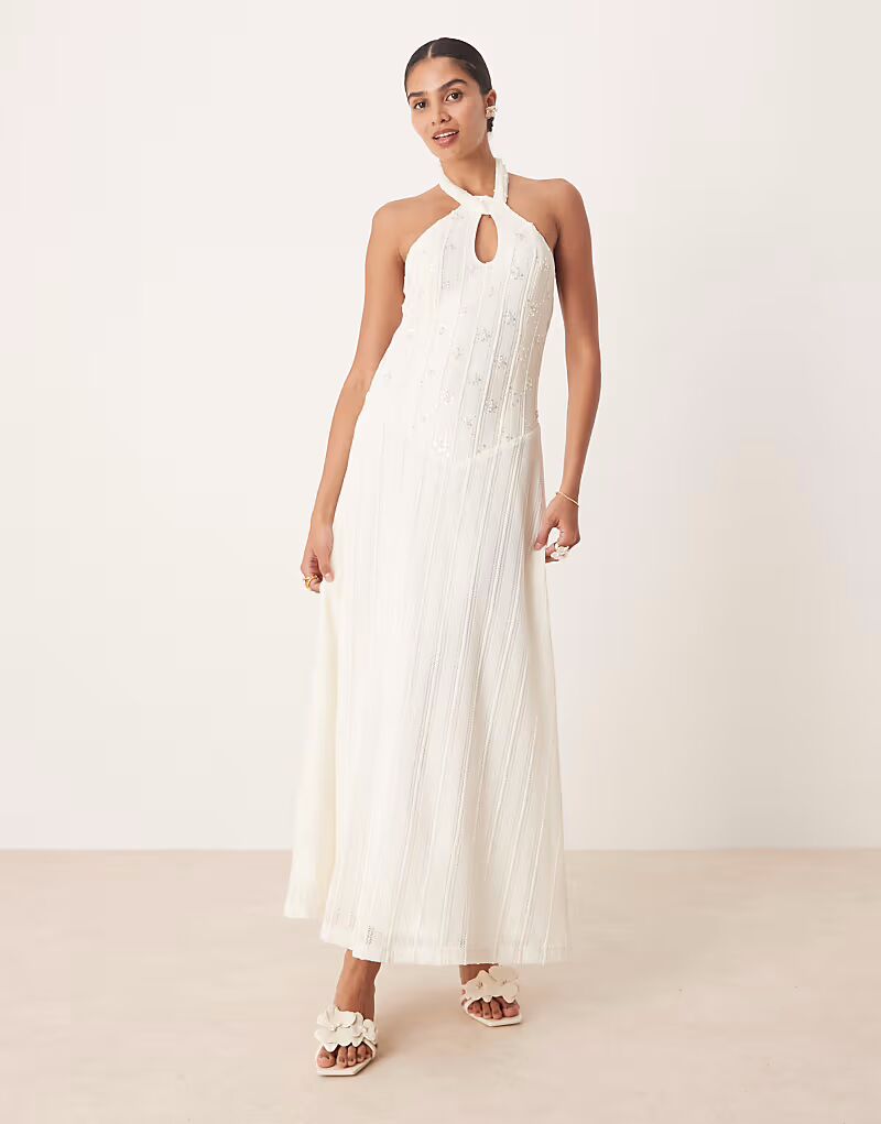 Платье макси Amy Lynn с декором из трикотажа и заниженной талией, кремового цвета
Платье макси Amy Lynn с декором из трикотажа и заниженной талией, кремового цвета