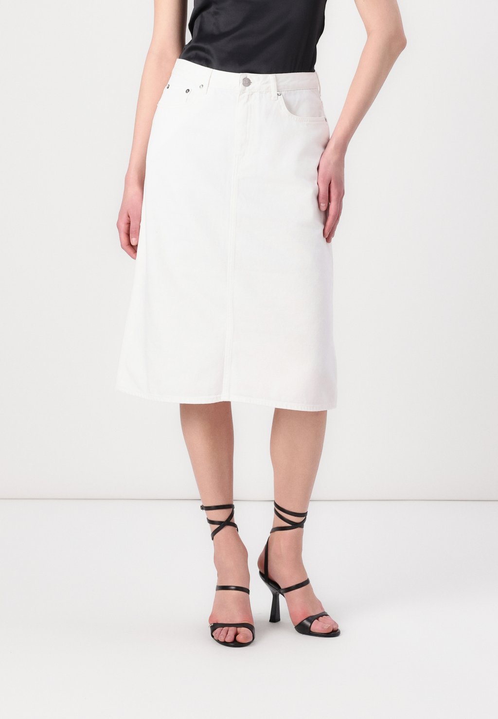 Юбка-карандаш ELSIE LONG SKIRT - Denim skirt Samsøe Samsøe, белый
Юбка-карандаш ELSIE LONG SKIRT - Denim skirt Samsøe Samsøe, белый