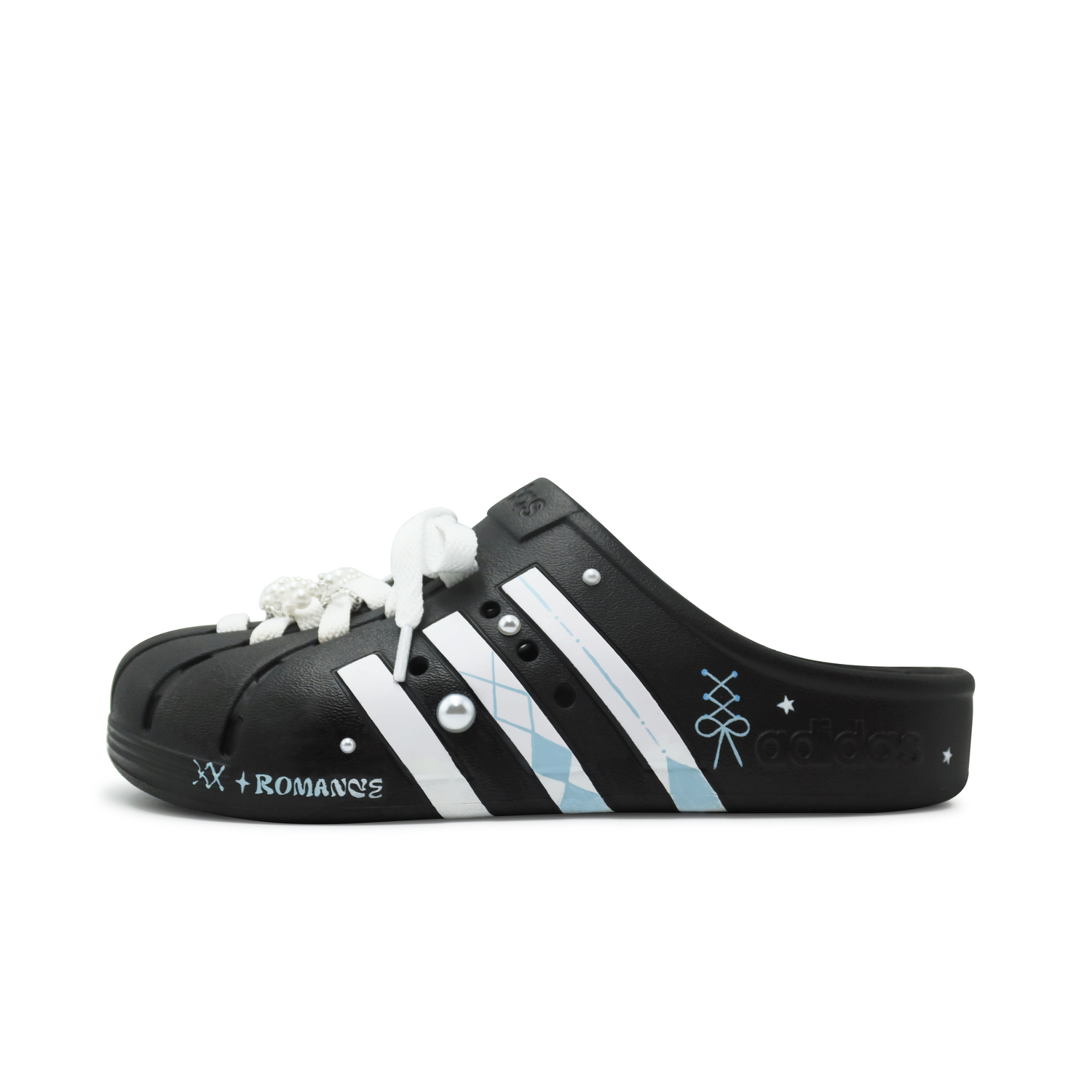 Adidas Унисекс тапочки с закрытым носком черно-бело-синие, цвет Black White Blue
Adidas Унисекс тапочки с закрытым носком черно-бело-синие, цвет Black White Blue
