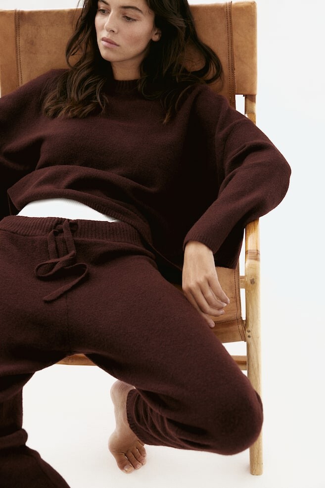 Джоггеры тонкой вязки H&M, красный
Джоггеры тонкой вязки H&M, красный