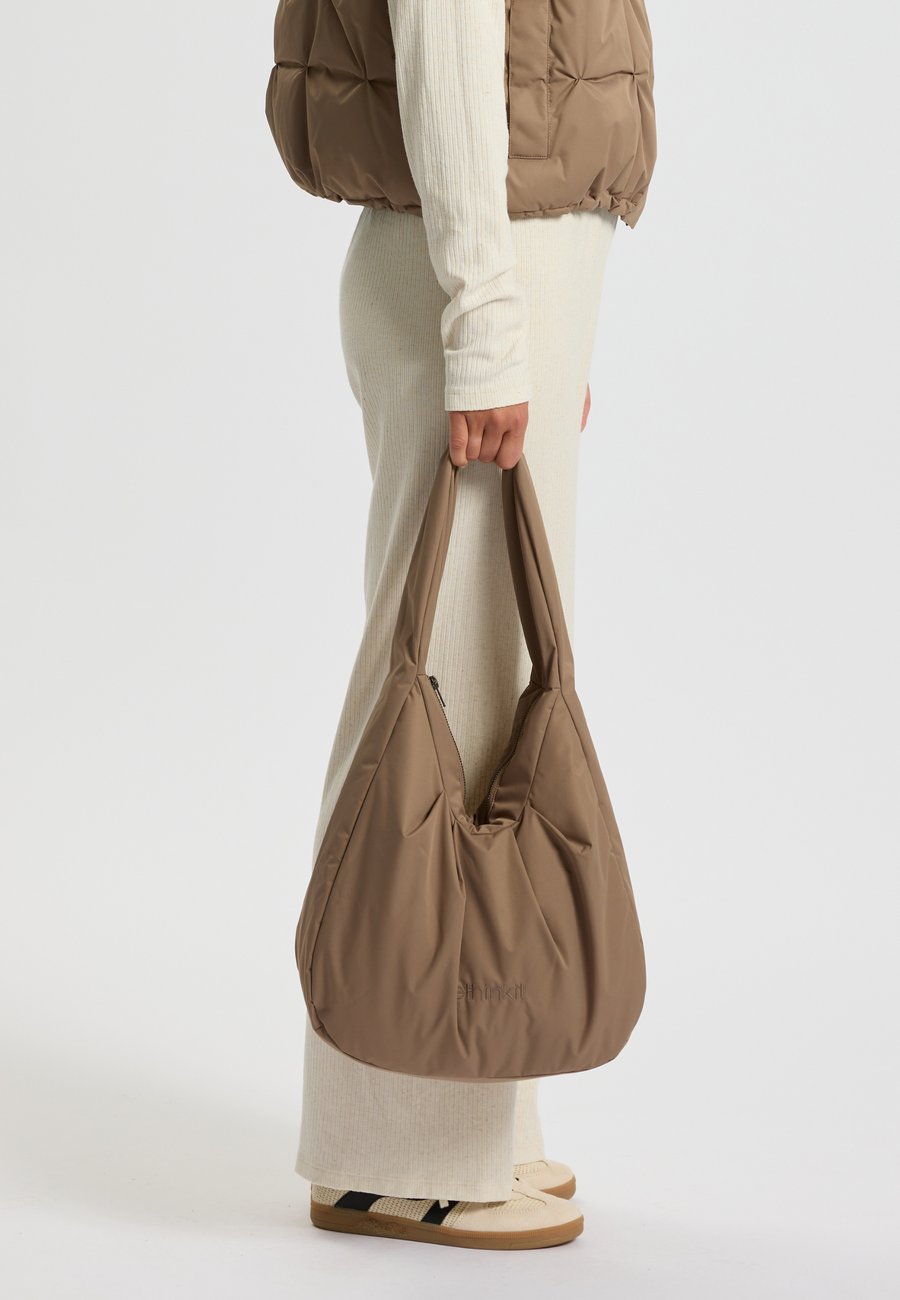 Сумка rethinkit studios CUBE, Walnut/Light Brown
Сумка rethinkit studios CUBE, Walnut/Light Brown