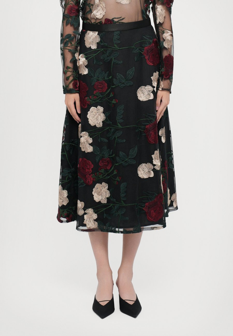 Юбка Ida Sjöstedt RAVEN SKIRT, Black
Юбка Ida Sjöstedt RAVEN SKIRT, Black