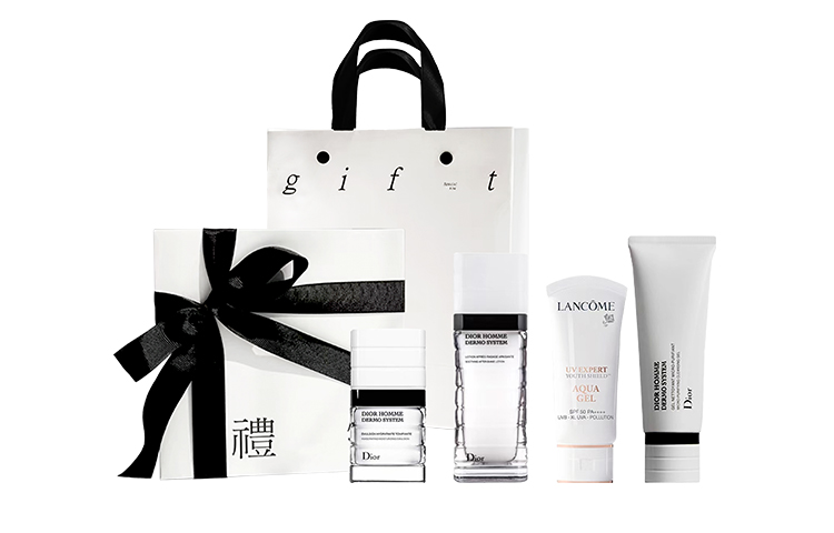 Наборы для ухода за кожей для мужчин DIOR
Наборы для ухода за кожей для мужчин DIOR