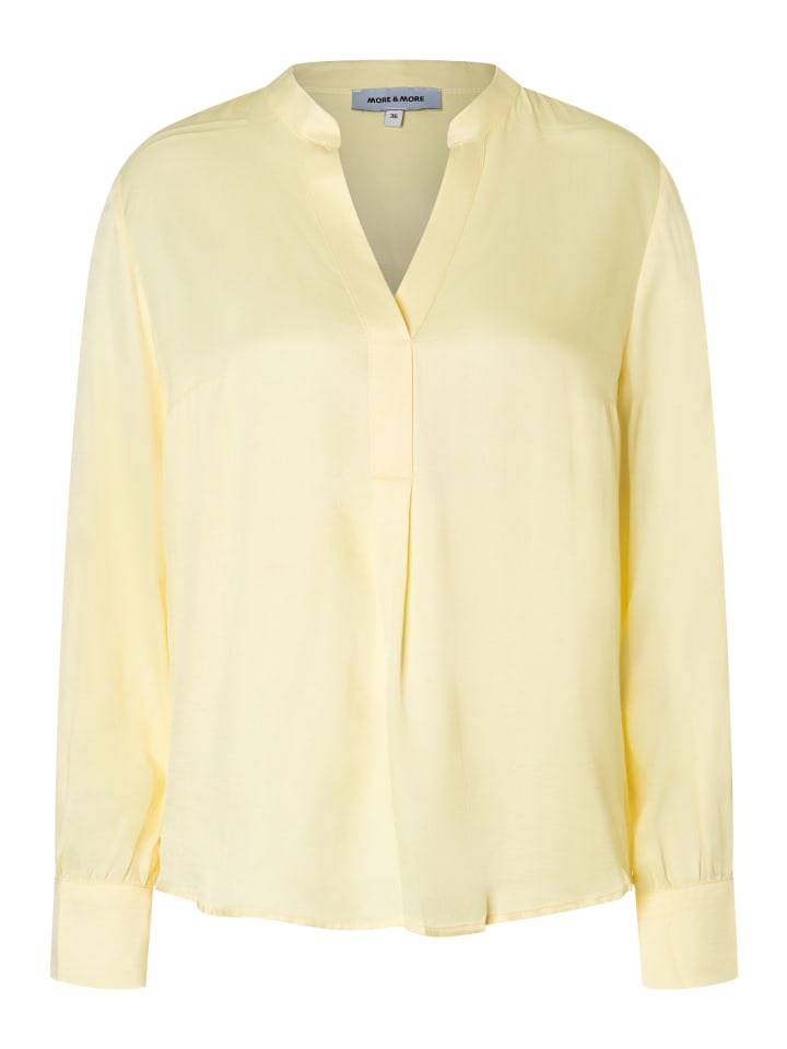 Элегантная, блестящая блузка с длинными рукавами, атлас ванильно-кремового цвета. More & More
Элегантная, блестящая блузка с длинными рукавами, атлас ванильно-кремового цвета. More & More