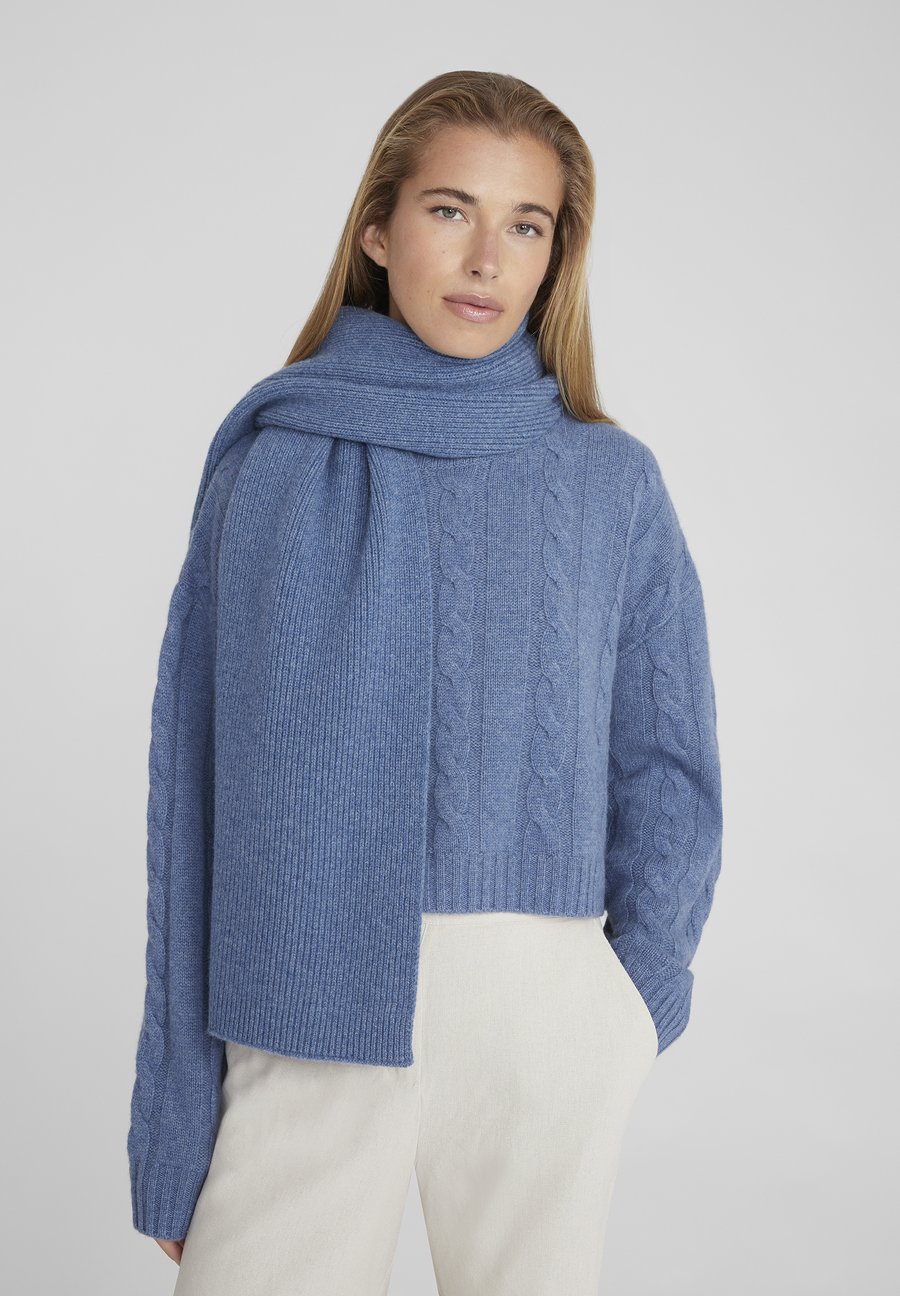 Шарф Style Republic MERINO, Blue Melange/Mottled Blue
Шарф Style Republic MERINO, Blue Melange/Mottled Blue