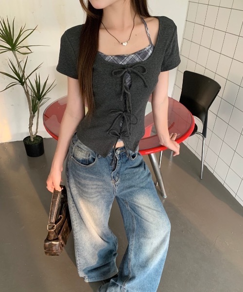 Топ многослойный с короткими рукавами и лентой FUNdaysion, темно-серый
Топ многослойный с короткими рукавами и лентой FUNdaysion, темно-серый