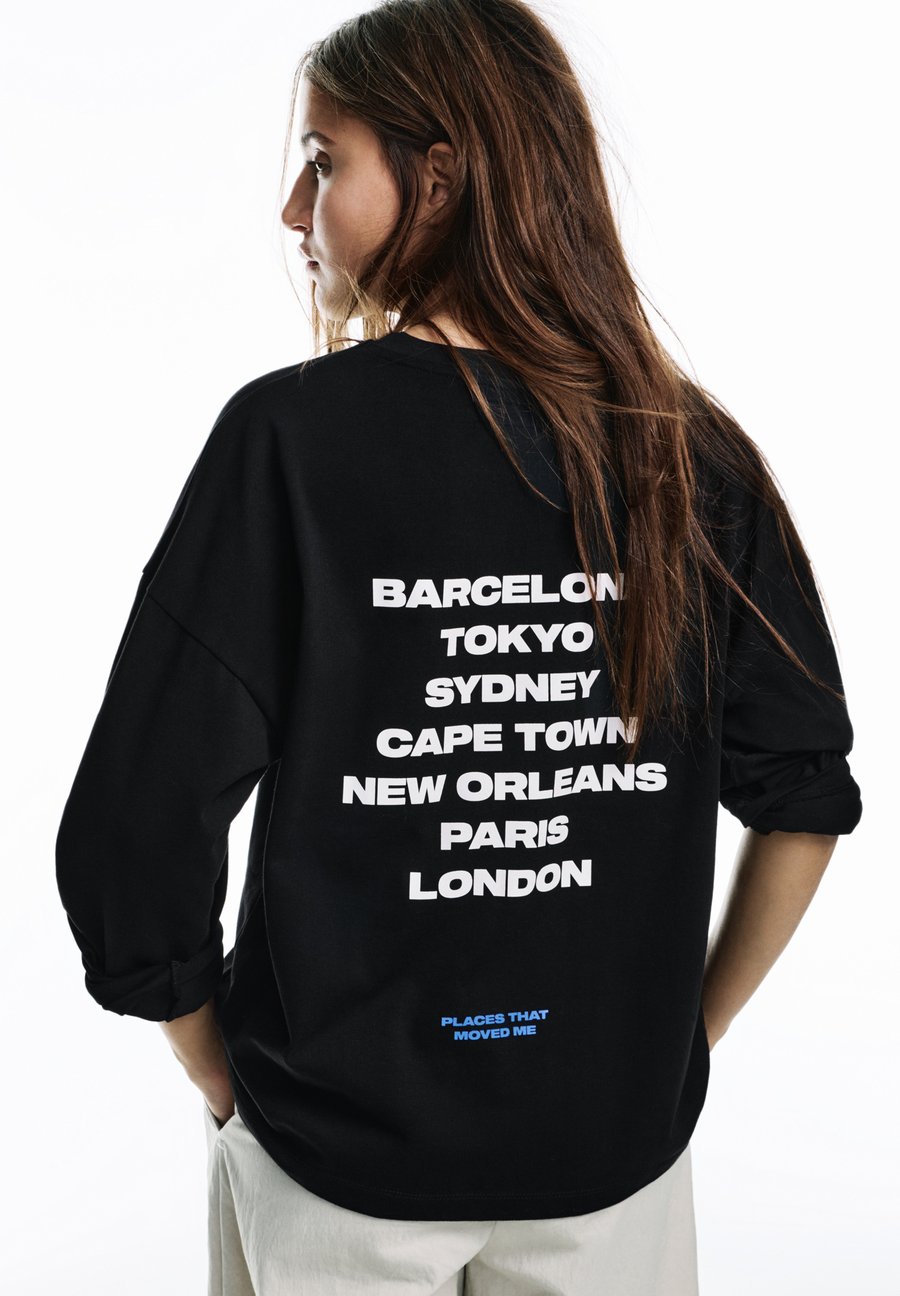 Топ PULL&BEAR CITY GRAPHIC, Black
Топ PULL&BEAR CITY GRAPHIC, Black
