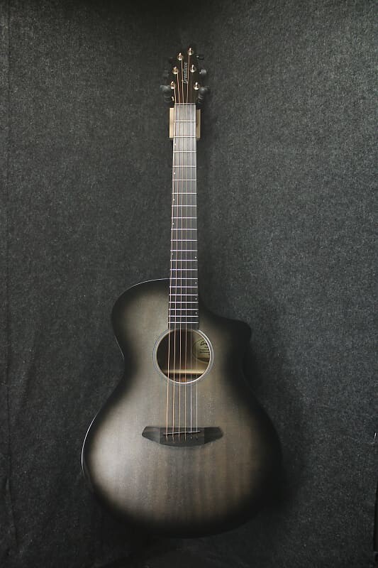 Акустическая гитара Breedlove Oregon Concert Galaxy CE Acoustic-Electric Guitar
Акустическая гитара Breedlove Oregon Concert Galaxy CE Acoustic-Electric Guitar