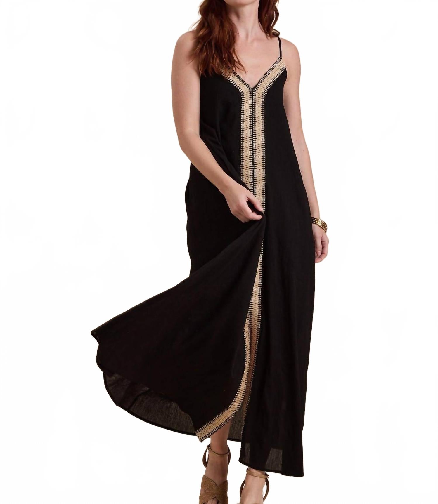 Летнее макси-платье в черно-бежевую полоску MIOU MUSE
Летнее макси-платье в черно-бежевую полоску MIOU MUSE