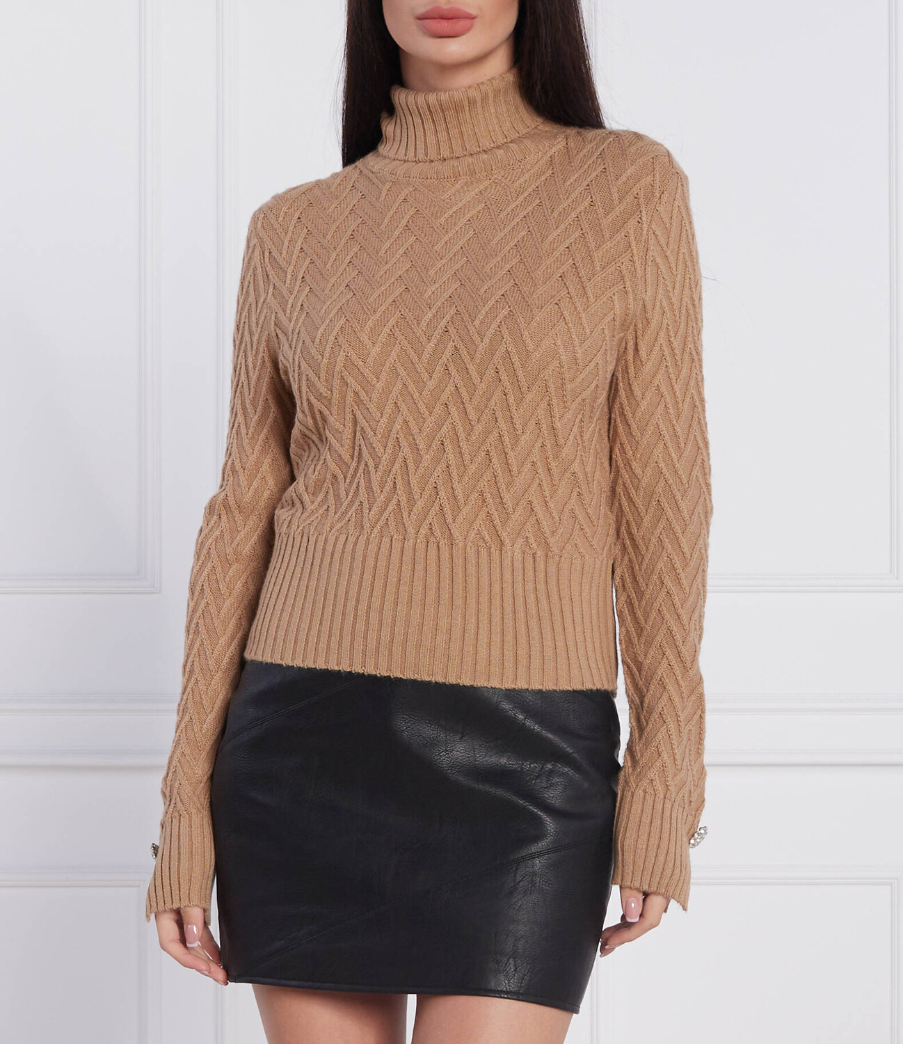 Свитер Liu Jo regular fit, коричневый
Свитер Liu Jo regular fit, коричневый