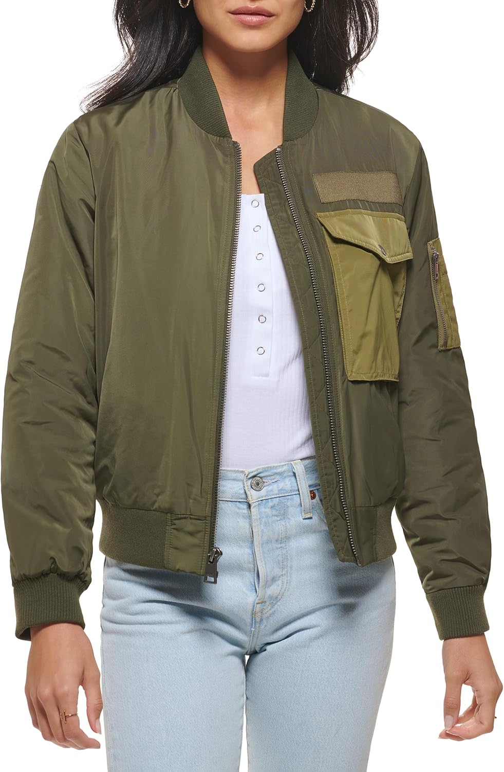 Женская куртка-бомбер Levi's Utility Flight, Olive Tree
Женская куртка-бомбер Levi's Utility Flight, Olive Tree