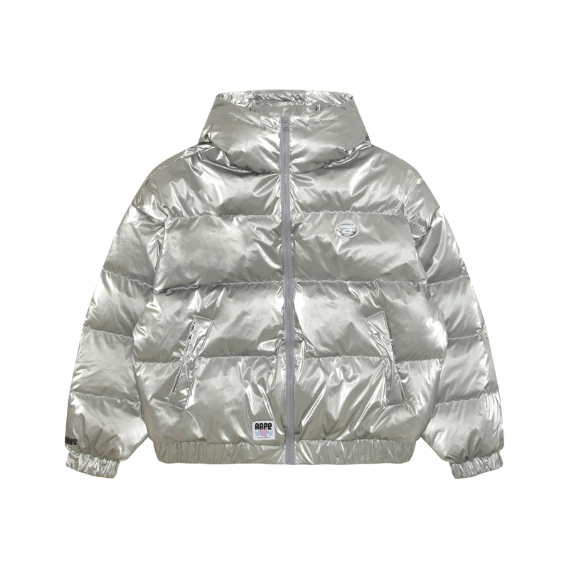 Aape Пуховик FW25 для женщин Silver
Aape Пуховик FW25 для женщин Silver