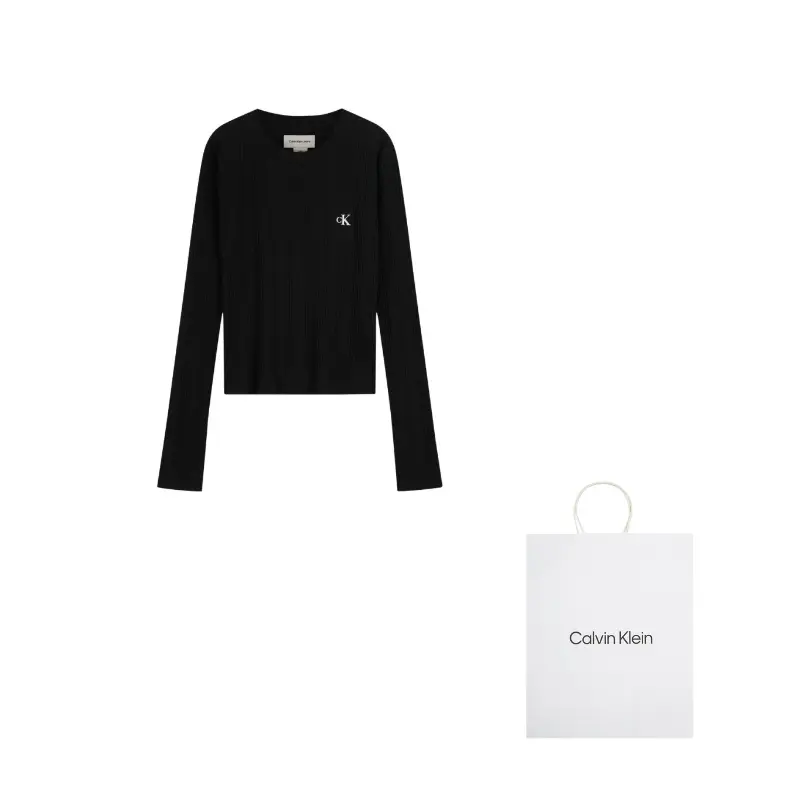 Футболка женская Calvin Klein, черный
Футболка женская Calvin Klein, черный