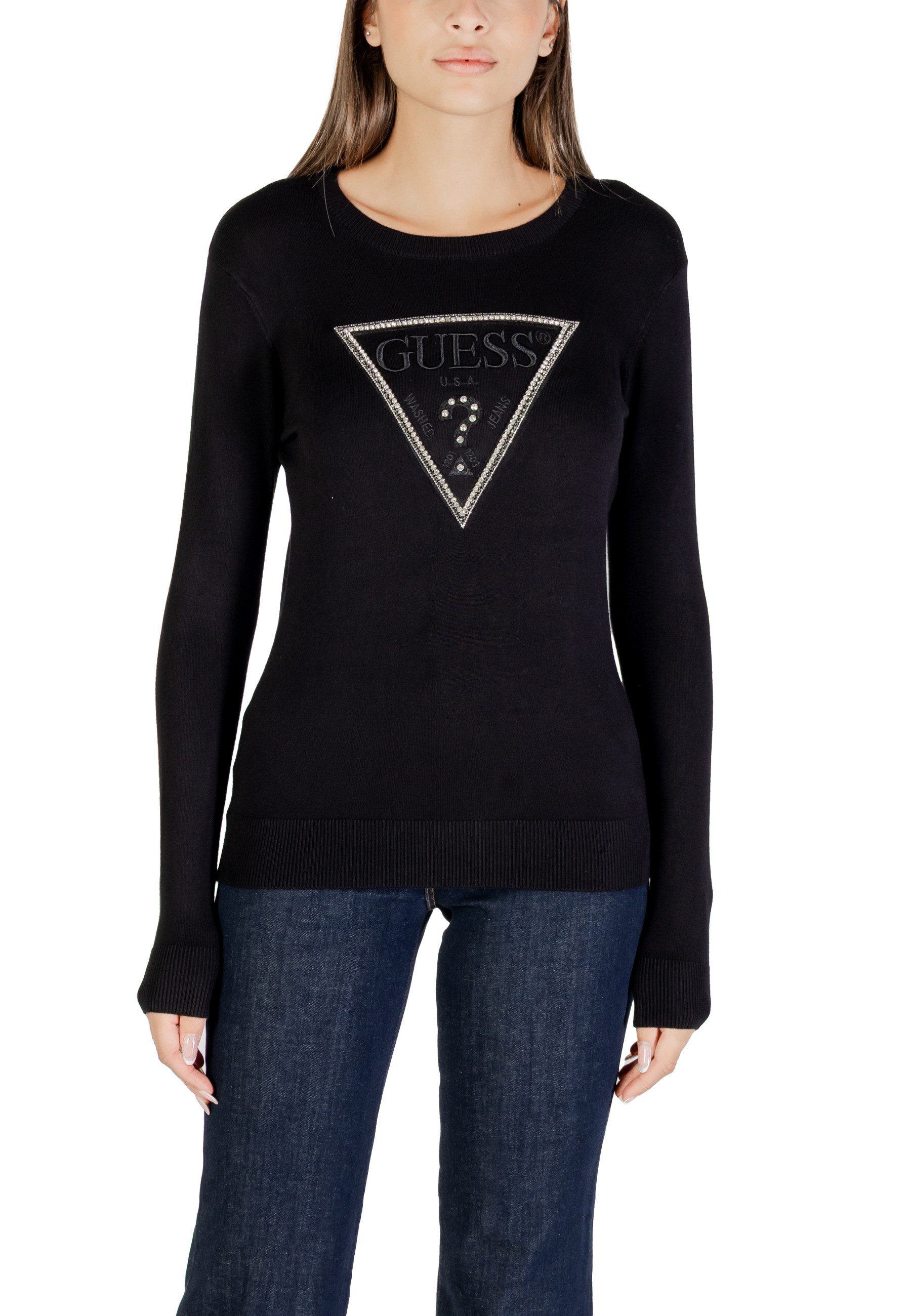 Свитер GUESS, черный
Свитер GUESS, черный