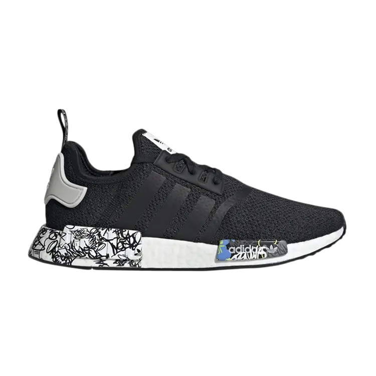 Кроссовки adidas NMD_R1 'Black Graffiti', черный
Кроссовки adidas NMD_R1 'Black Graffiti', черный