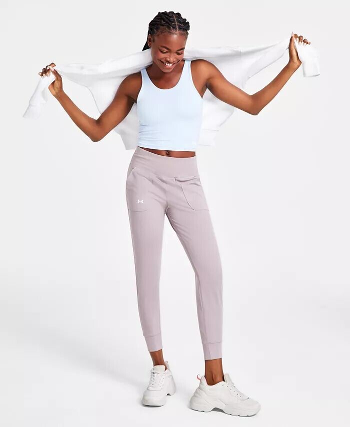 Женская свободная толстовка, майка Motion и леггинсы Motion Ankle Under Armour, черный
Женская свободная толстовка, майка Motion и леггинсы Motion Ankle Under Armour, черный