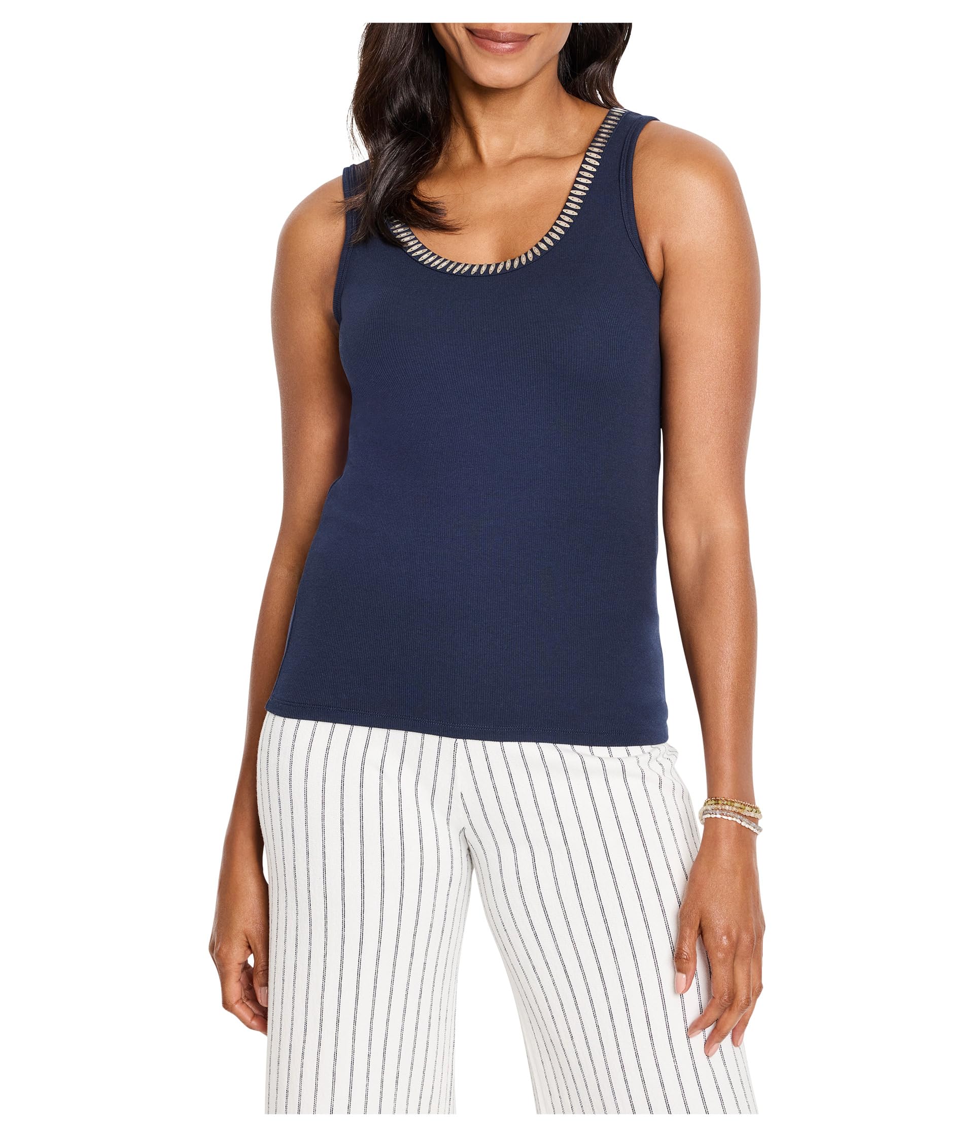 Топ NIC+ZOE Petite Shimmer Trimmed Tank, Dark Indigo
Топ NIC+ZOE Petite Shimmer Trimmed Tank, Dark Indigo