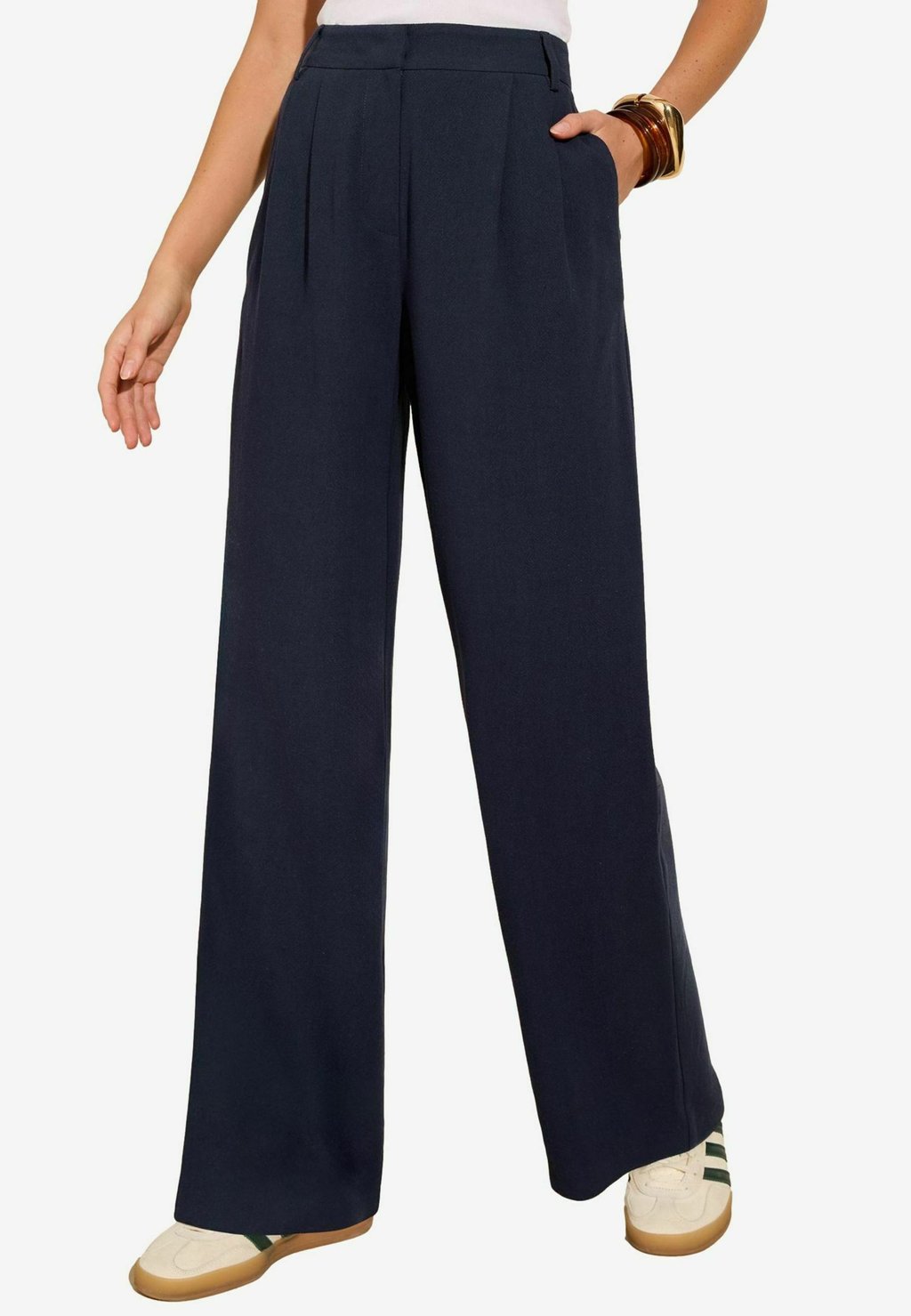 Брюки Friends Like These, синий 
Брюки Friends Like These, синий