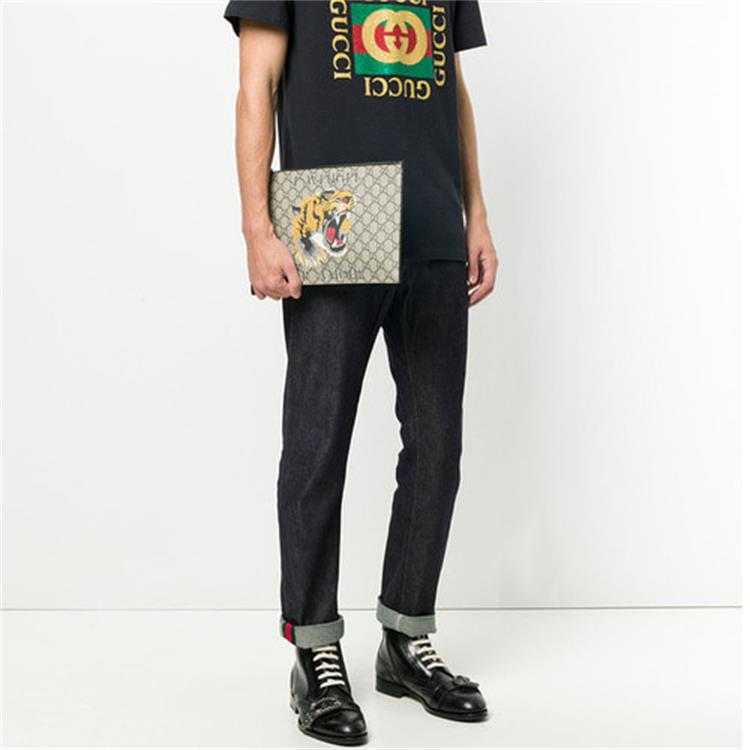 ГУЧЧИ Мужская сумка-клатч из кожи и холста Ebony/Black
ГУЧЧИ Мужская сумка-клатч из кожи и холста Ebony/Black