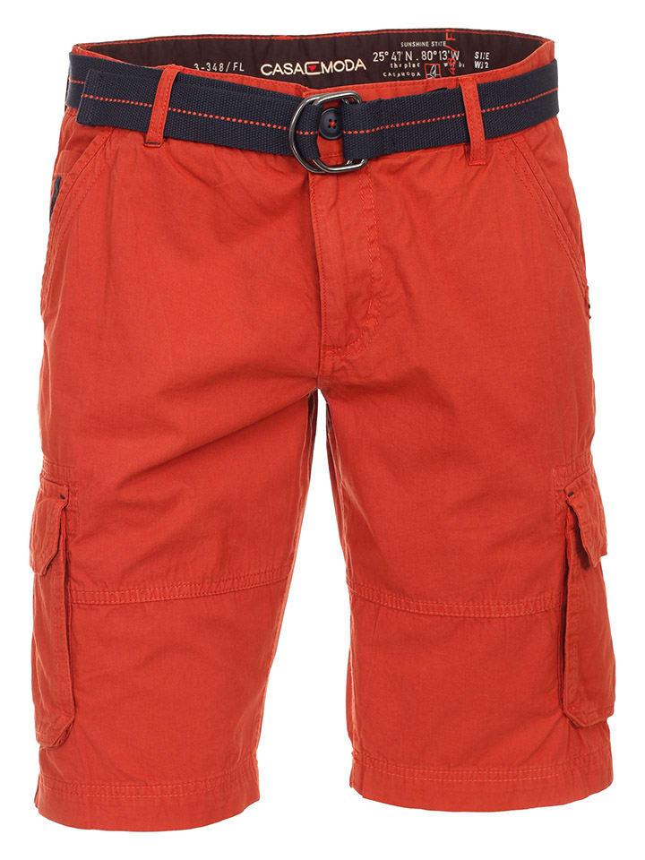 CASAMODA Бермудские шорты-карго красного цвета
CASAMODA Бермудские шорты-карго красного цвета