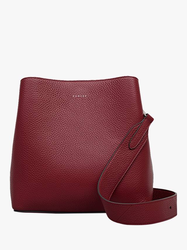 Кожаная сумка кросс-боди Dukes Place с отделениями среднего размера Radley, Red
Кожаная сумка кросс-боди Dukes Place с отделениями среднего размера Radley, Red