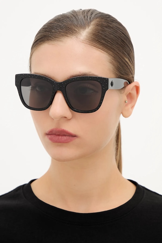 Солнцезащитные очки Shoreditch Kurt Geiger London, черный
Солнцезащитные очки Shoreditch Kurt Geiger London, черный