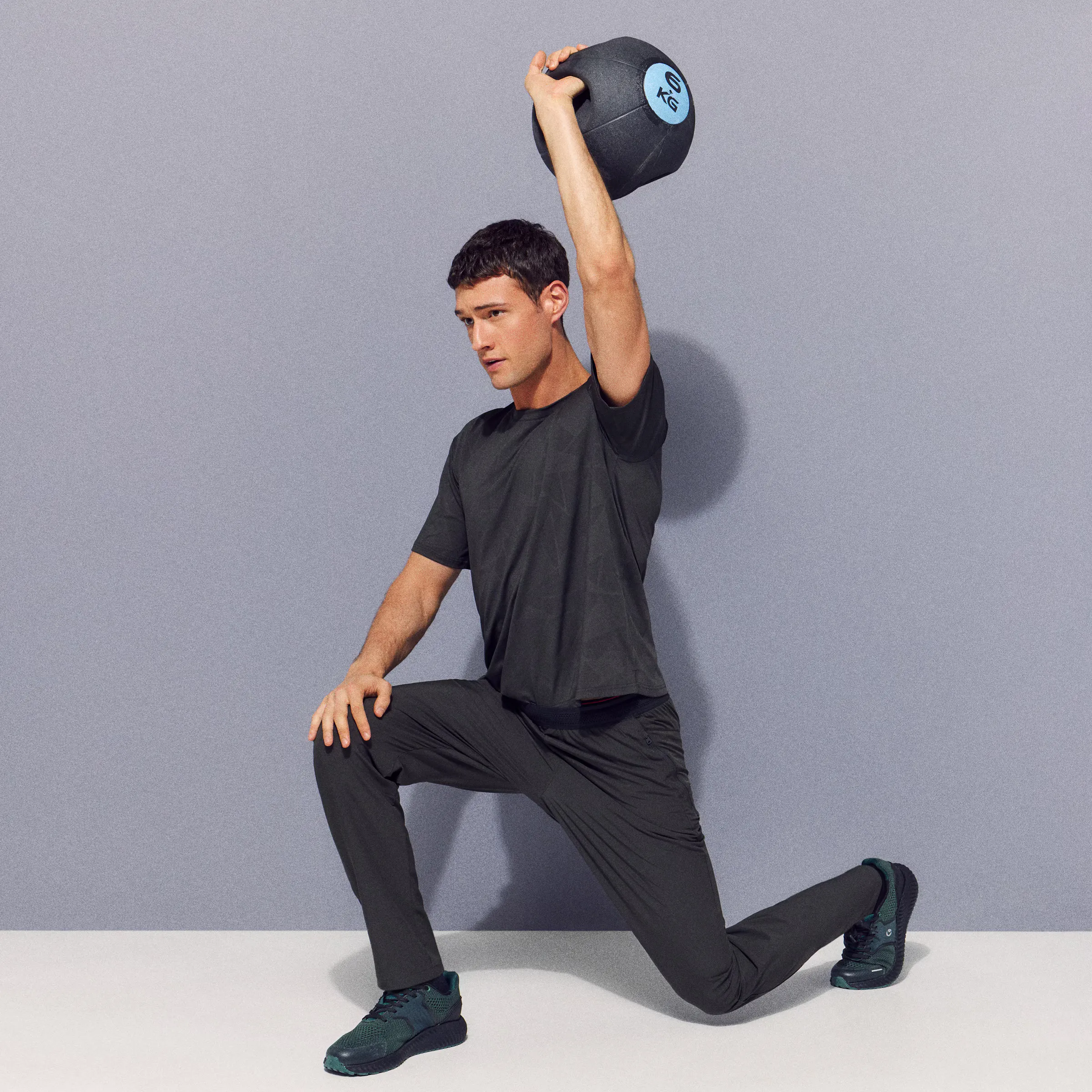 Длинные тренировочные брюки для мужчин Boomerang, зеленый
Длинные тренировочные брюки для мужчин Boomerang, зеленый