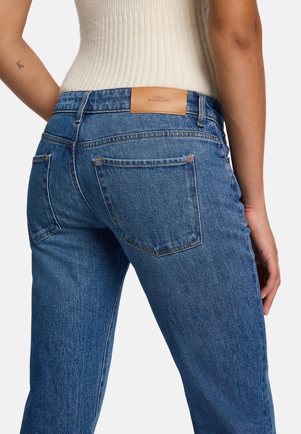Джинсы прямого кроя 7 for all mankind, синий
Джинсы прямого кроя 7 for all mankind, синий