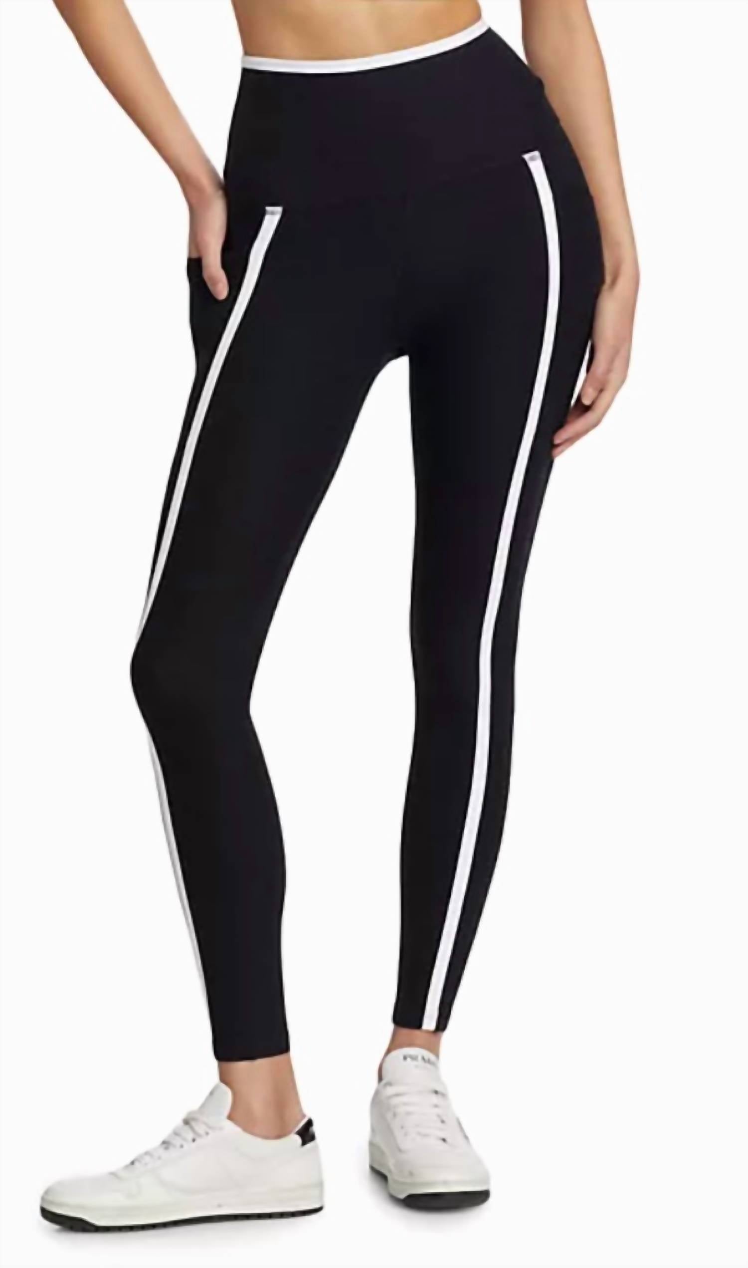 Леггинсы Top Line Midi в цвете Darkest Night BEYOND YOGA
Леггинсы Top Line Midi в цвете Darkest Night BEYOND YOGA