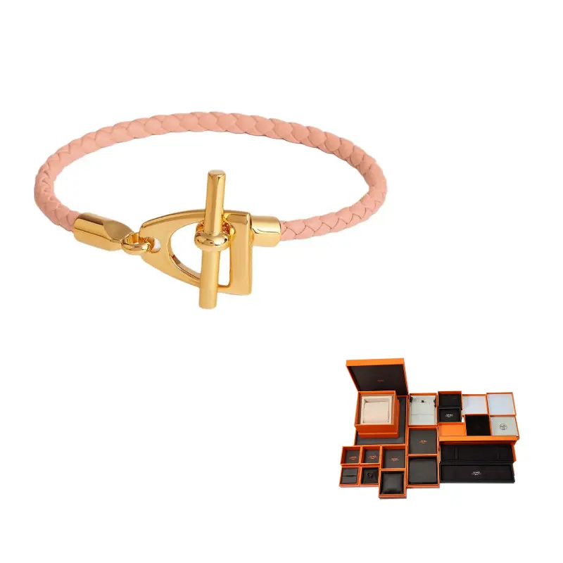 HERMES Браслеты из телячьей кожи унисекс rose pink
HERMES Браслеты из телячьей кожи унисекс rose pink