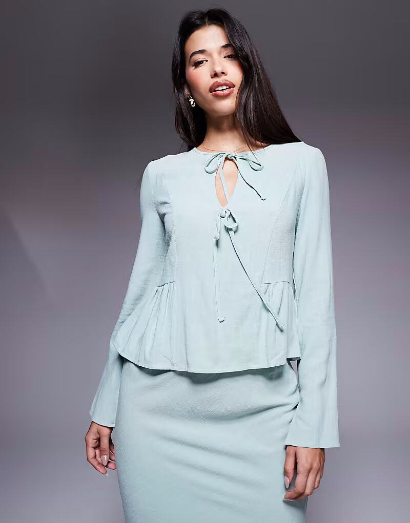 Комбинированная льняная блузка Daska
Комбинированная льняная блузка Daska