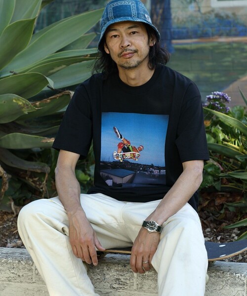 Футболка с коротким рукавом, коллаборация CHALLENGER x HOSOI, принт HOSOI PHOTO, цветная, черная
Футболка с коротким рукавом, коллаборация CHALLENGER x HOSOI, принт HOSOI PHOTO, цветная, черная