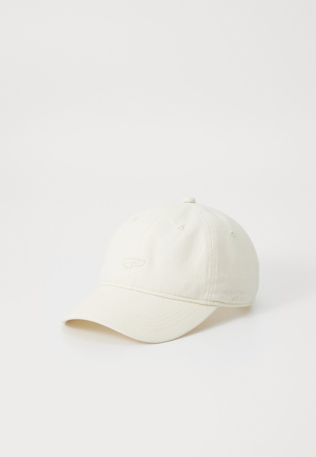 Бейсболка WASHED UNISEX ARKK Copenhagen, кремовый
Бейсболка WASHED UNISEX ARKK Copenhagen, кремовый