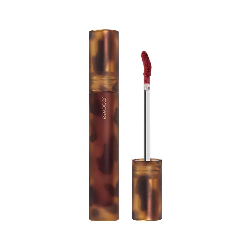 JIAOSE Amber Lip Gloss Matte Natural Long Lasting Complexion Transfer Proof Brightening 3.3g Joocyee
JIAOSE Amber Lip Gloss Matte Natural Long Lasting Complexion Transfer Proof Brightening 3.3g Joocyee
