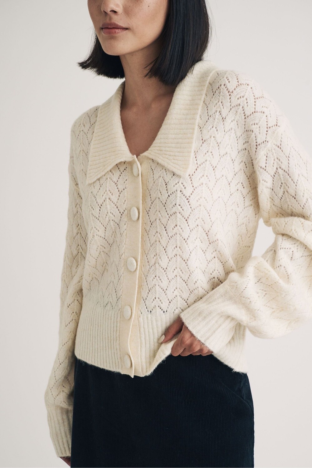 Воротник и ажурный кардиган Nobody's Child Nobody'S Child, бежевый
Воротник и ажурный кардиган Nobody's Child Nobody'S Child, бежевый