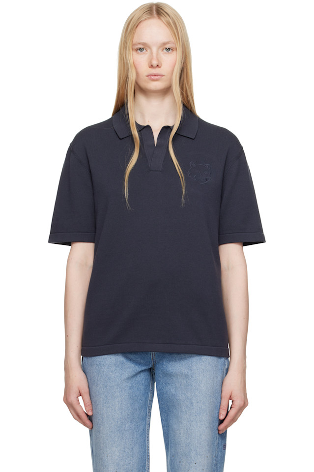 Вязаный поло с вышитой головой смелого лиса Maison Kitsuné, серый
Вязаный поло с вышитой головой смелого лиса Maison Kitsuné, серый