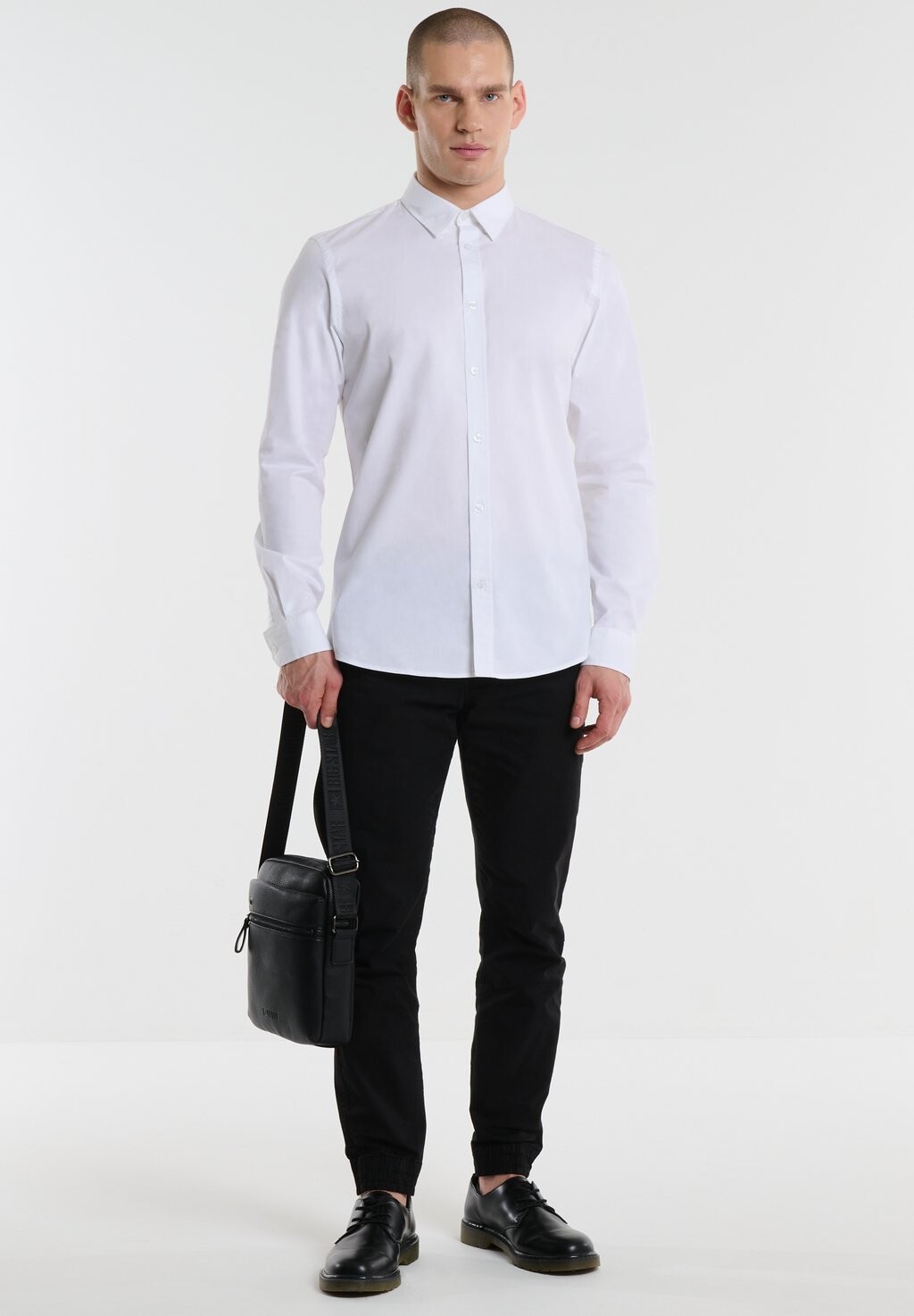 Рубашка NISSIP Big Star, белый
Рубашка NISSIP Big Star, белый