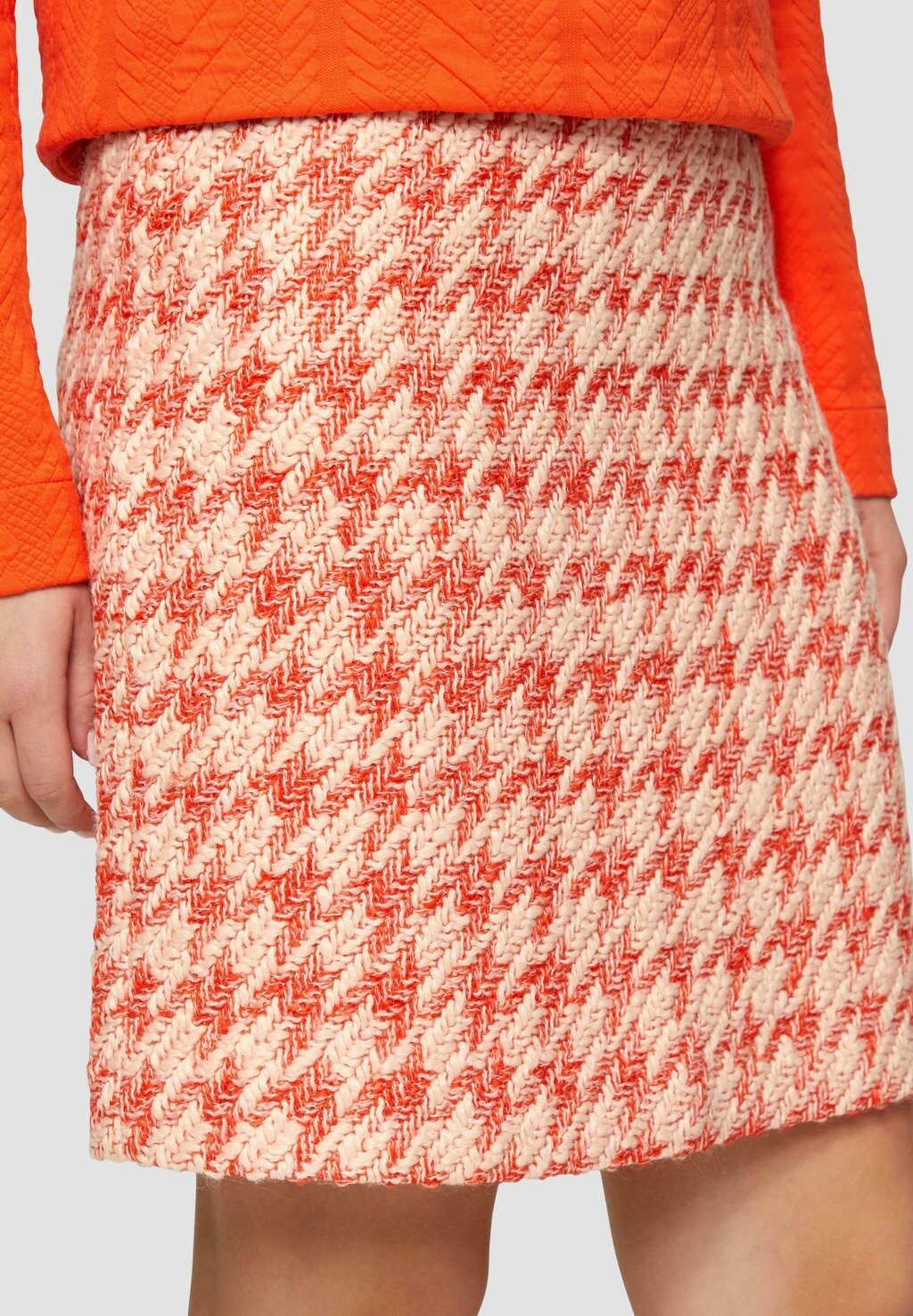 Юбка А-силуэта MIT LEICHTEM FUTTER s.Oliver, оранжевый
Юбка А-силуэта MIT LEICHTEM FUTTER s.Oliver, оранжевый