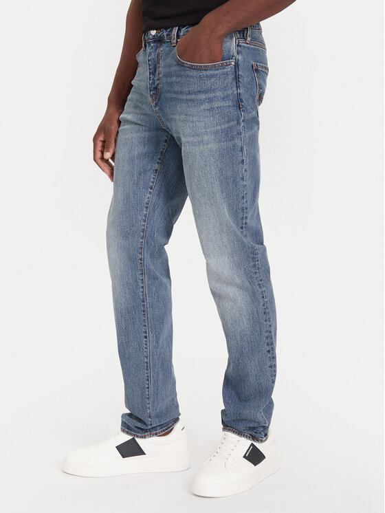 Джинсы regular fit XM000049 AF17047 MB001 Armani Exchange, синий
Джинсы regular fit XM000049 AF17047 MB001 Armani Exchange, синий