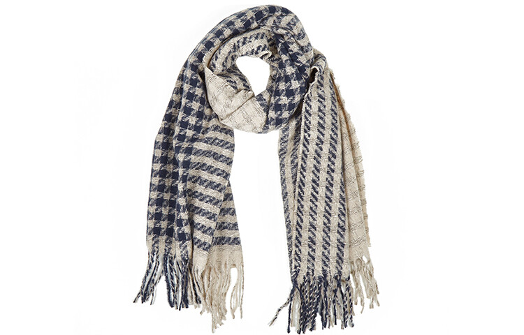 Вязаный шарф унисекс Name.S, Коричневый
Вязаный шарф унисекс Name.S, Коричневый