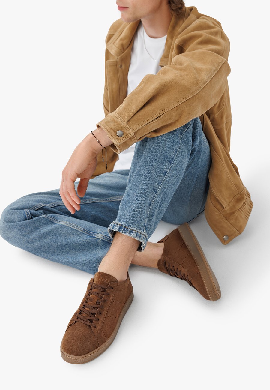 Кроссовки RYŁKO Trainers, Brown
Кроссовки RYŁKO Trainers, Brown