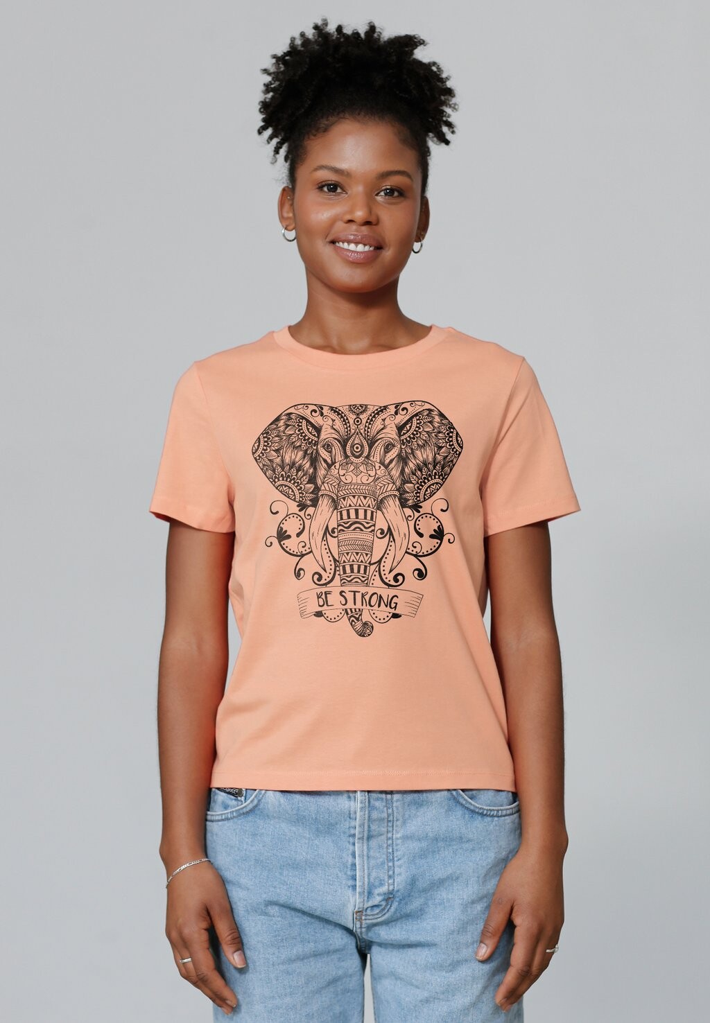 Футболка с принтом MANDALA ELEPHANT watapparel, светло-розовый
Футболка с принтом MANDALA ELEPHANT watapparel, светло-розовый