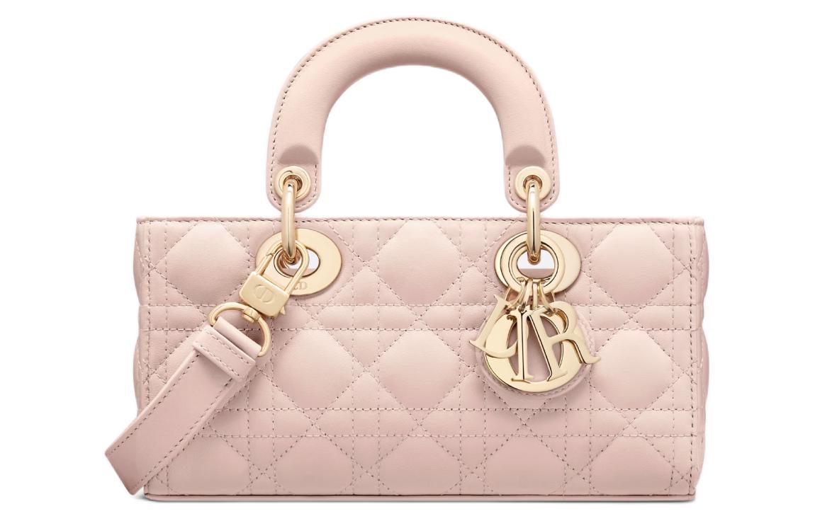 DIOR Сумка Lady D Joy из овчины
DIOR Сумка Lady D Joy из овчины